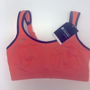 Women’s sports bra